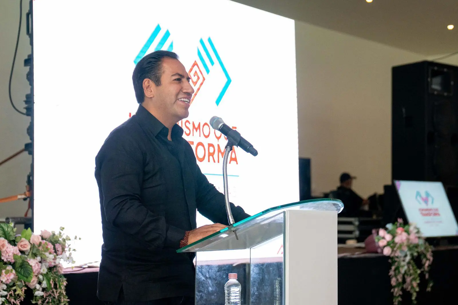Eduardo Ramírez presenta proyecto de agua potable en Comitán