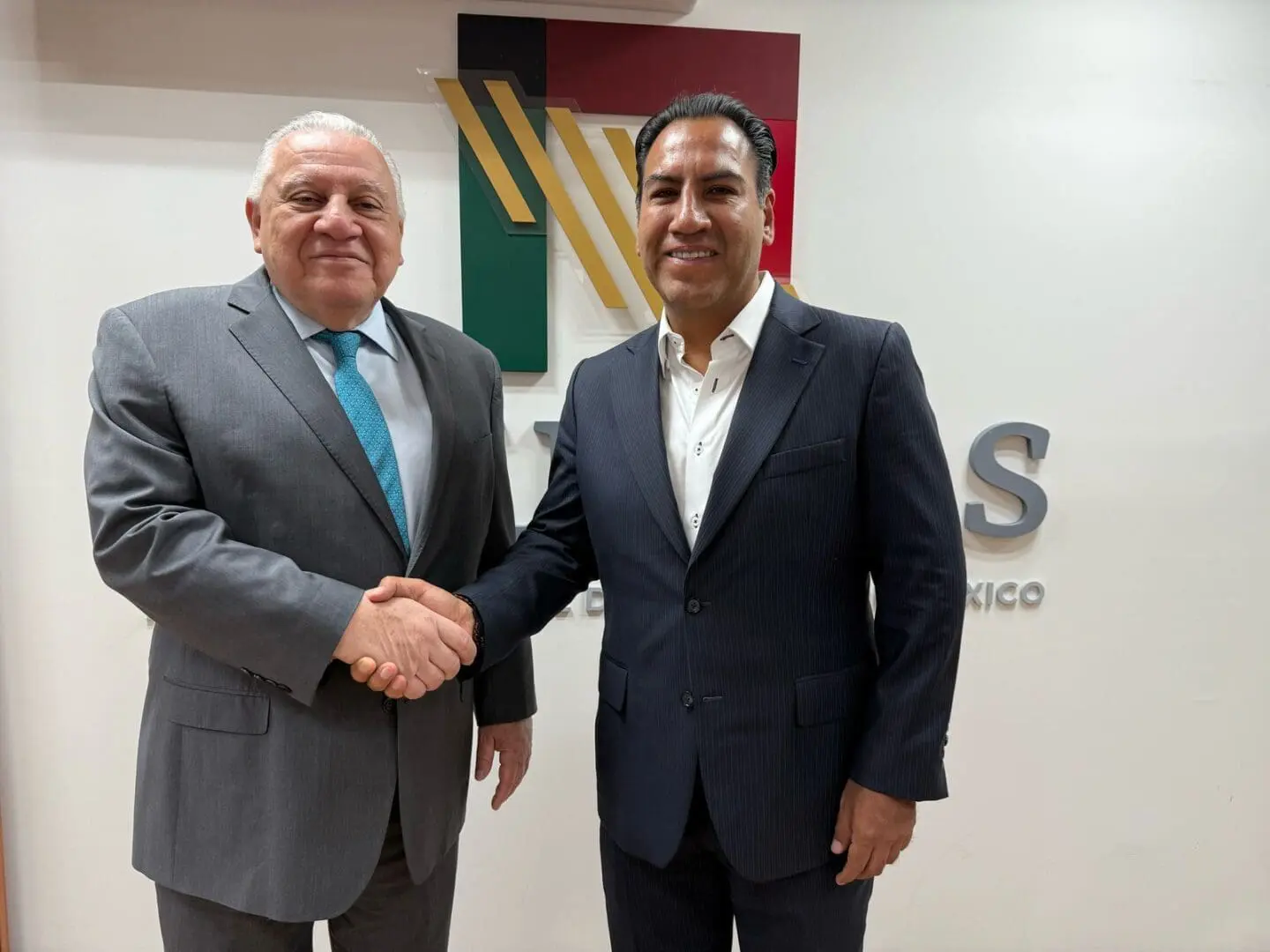 Eduardo Ramírez y Rafael Marín gestionan recinto fiscal en Ciudad de México