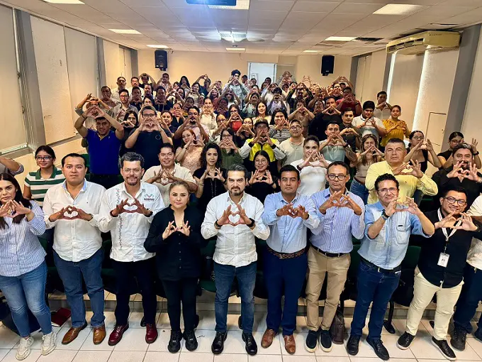 Nuevos integrantes del programa Chiapas Puede para alfabetización en Chiapas