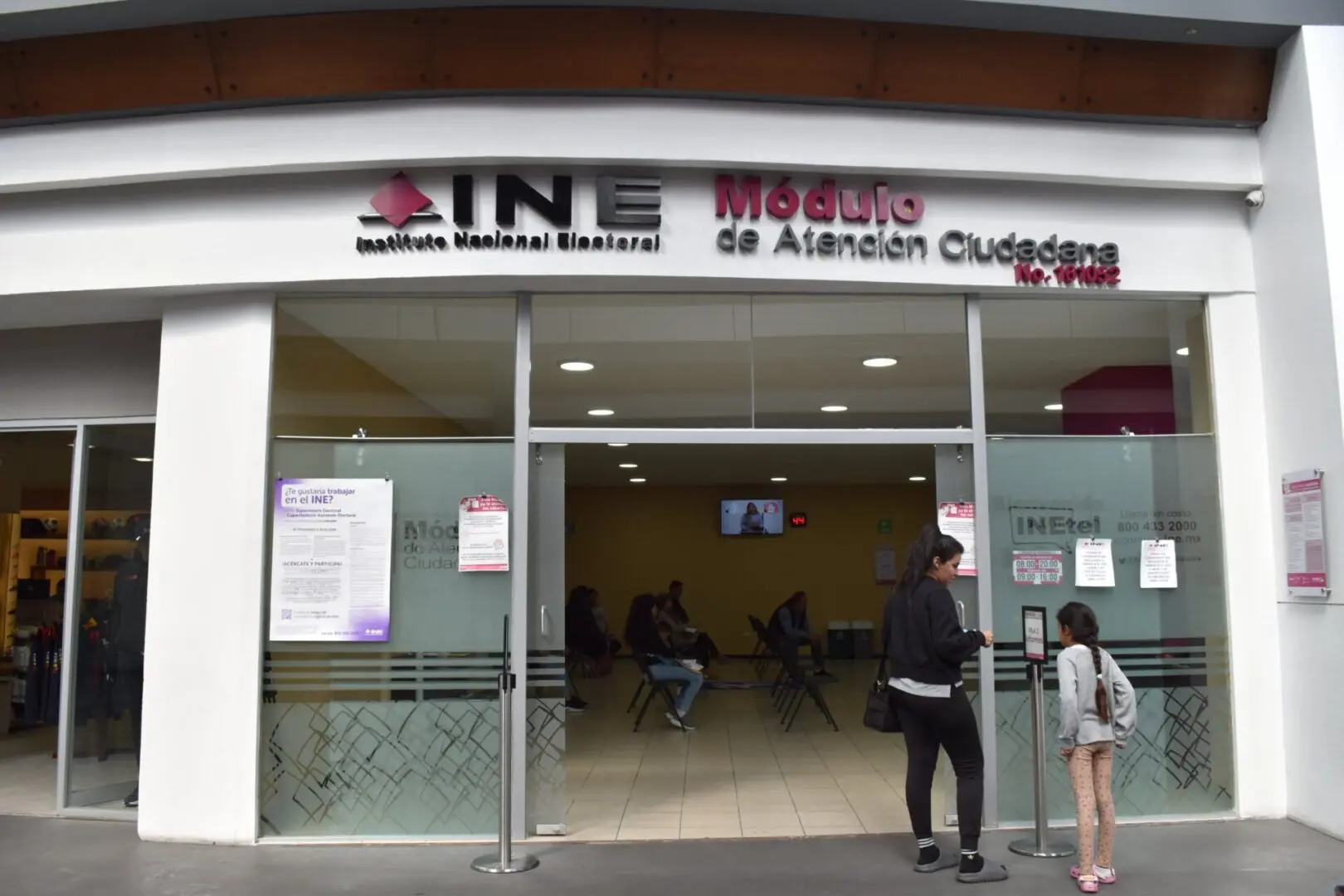 Módulo de atención ciudadana del INE en México
