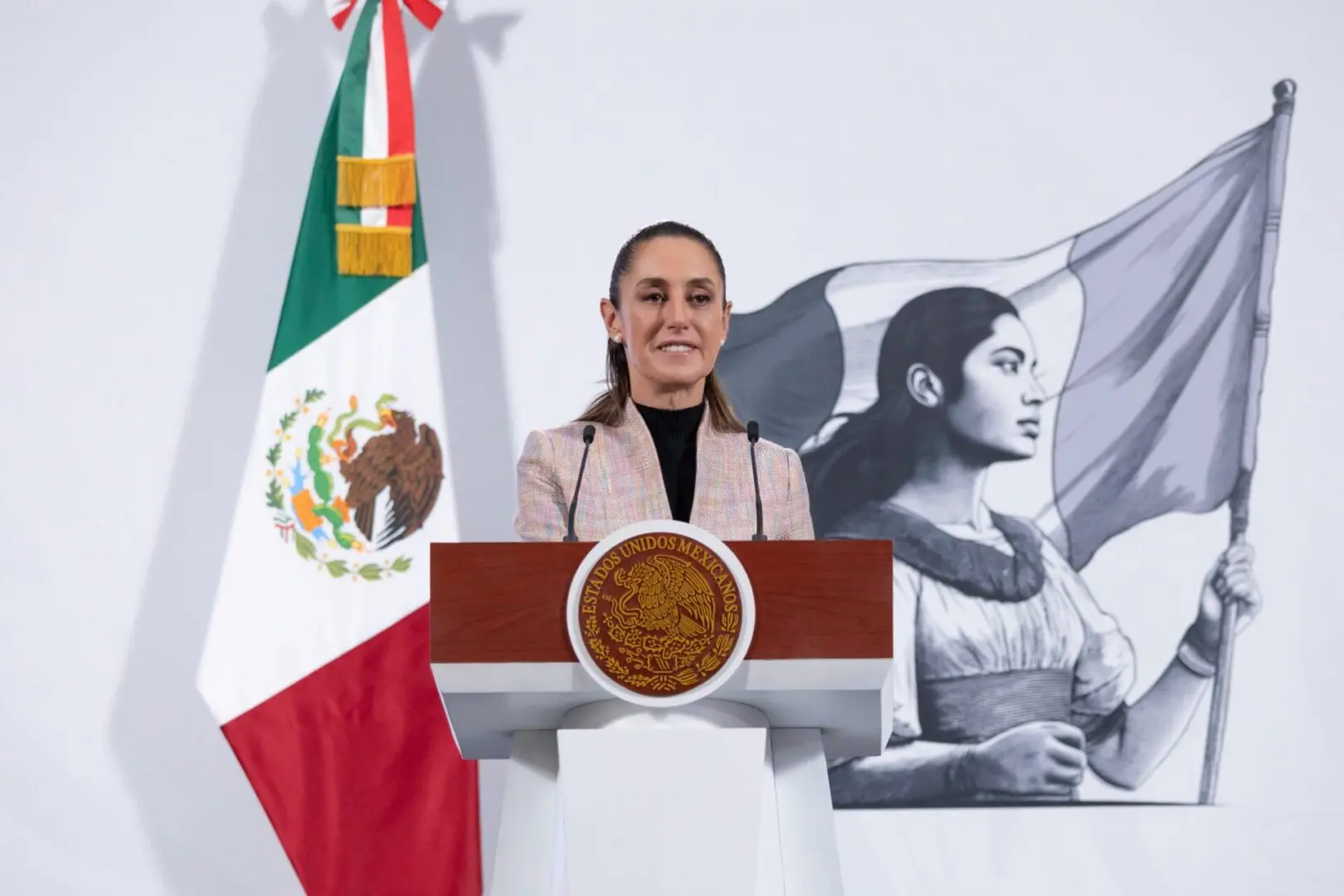 [Claudia Sheinbaum] durante conferencia matutina