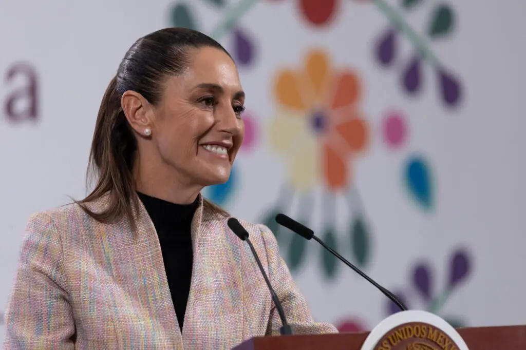 Presidenta Claudia Sheinbaum habla sobre aranceles del 30% anunciados por Trump