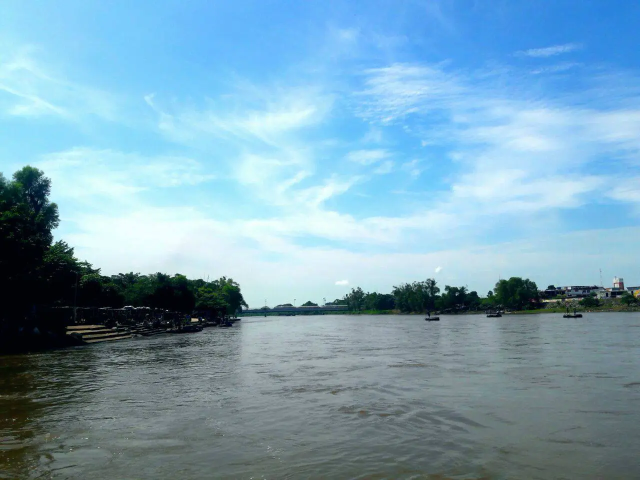 Ribera del río Suchiate sin presencia migrante