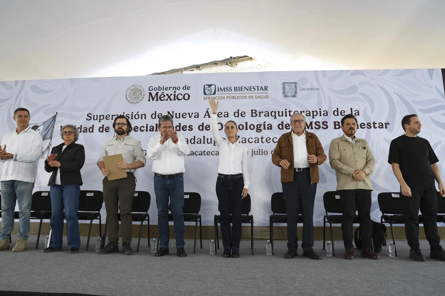 Claudia Sheinbaum anuncia inversión de 21 mil millones para IMSS Bienestar en Zacatecas.