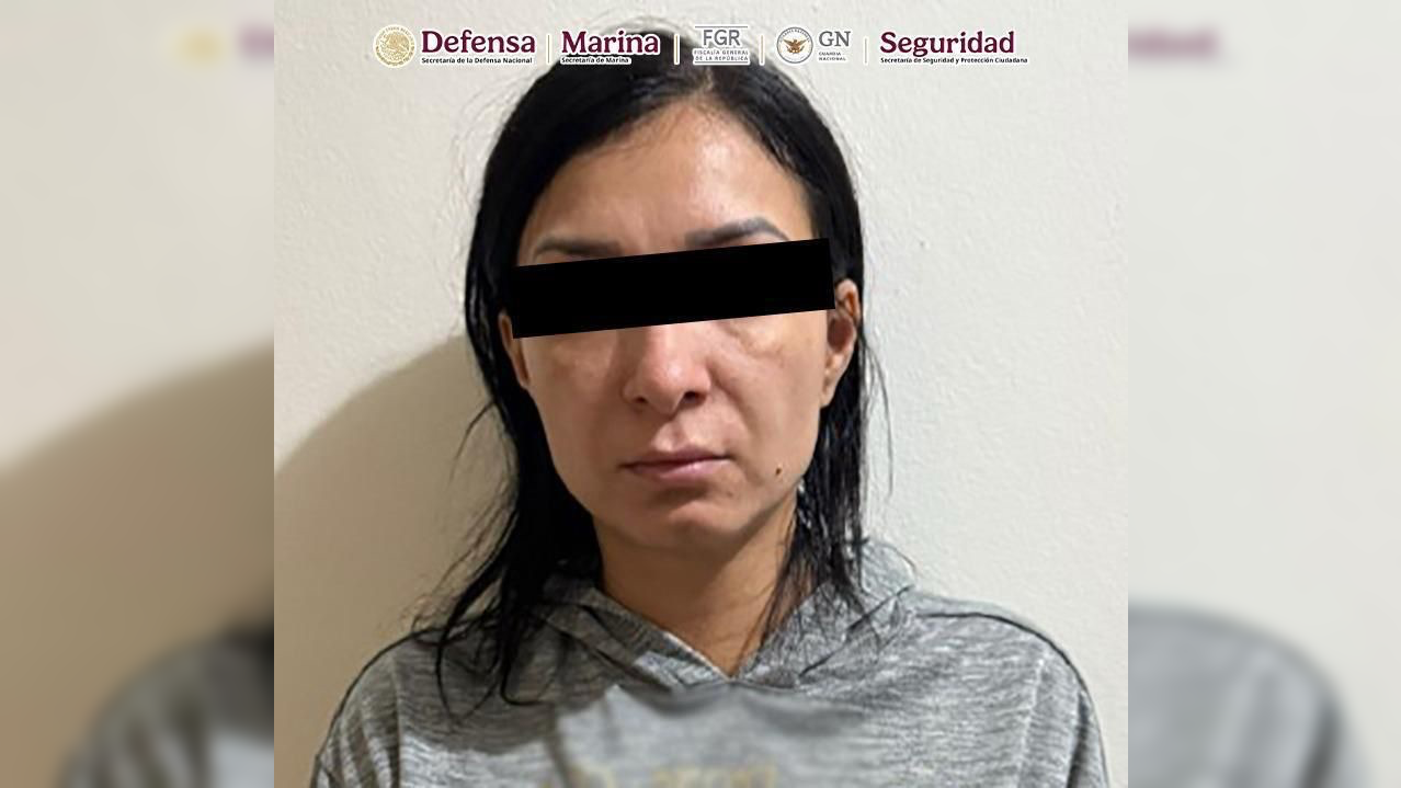 Autoridades detienen a operador criminal en cateo en Tijuana