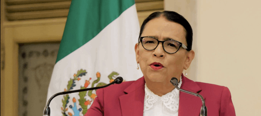 La secretaria de Gobernación durante el anuncio del proceso