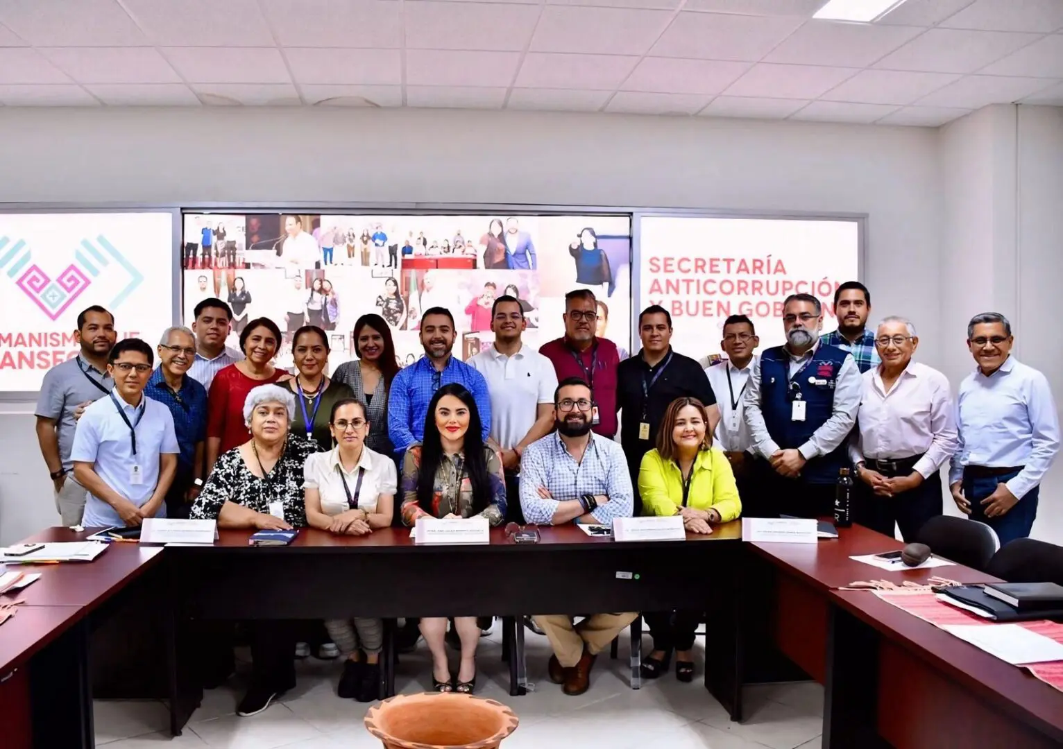 Reunión de trabajo en la Secretaría Anticorrupción para definir uso del sistema Jaguar Evalúa