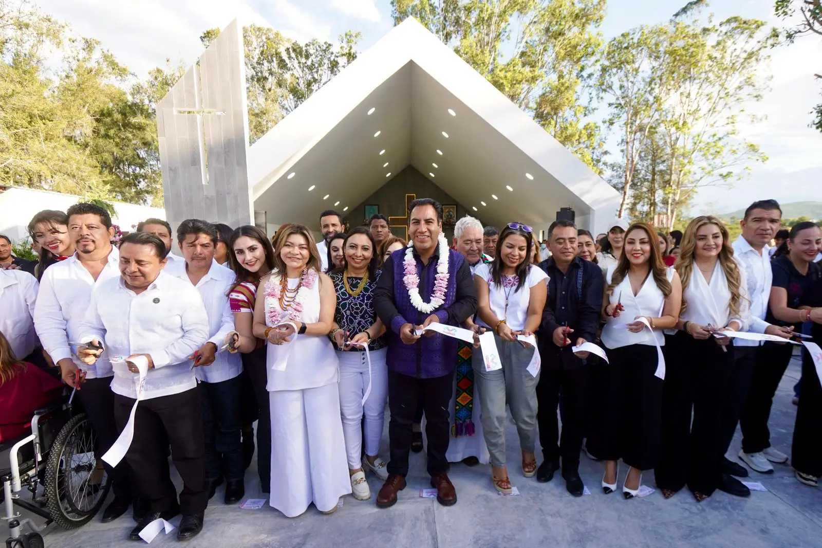Eduardo Ramírez inaugura casa hogar para adultos mayores en La Trinitaria