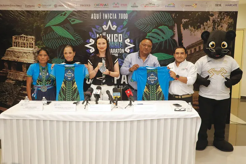 Autoridades presentan México Imparable en rueda de prensa en Tuxtla