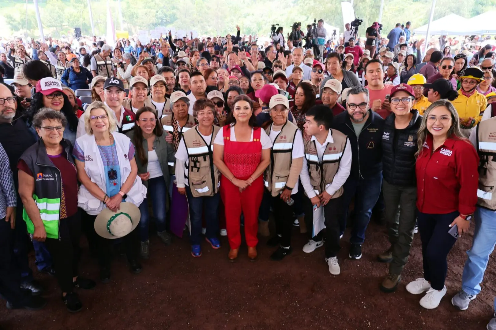 Jefa de Gobierno Clara Brugada en evento de recuperación de barrancas en Ciudad de México