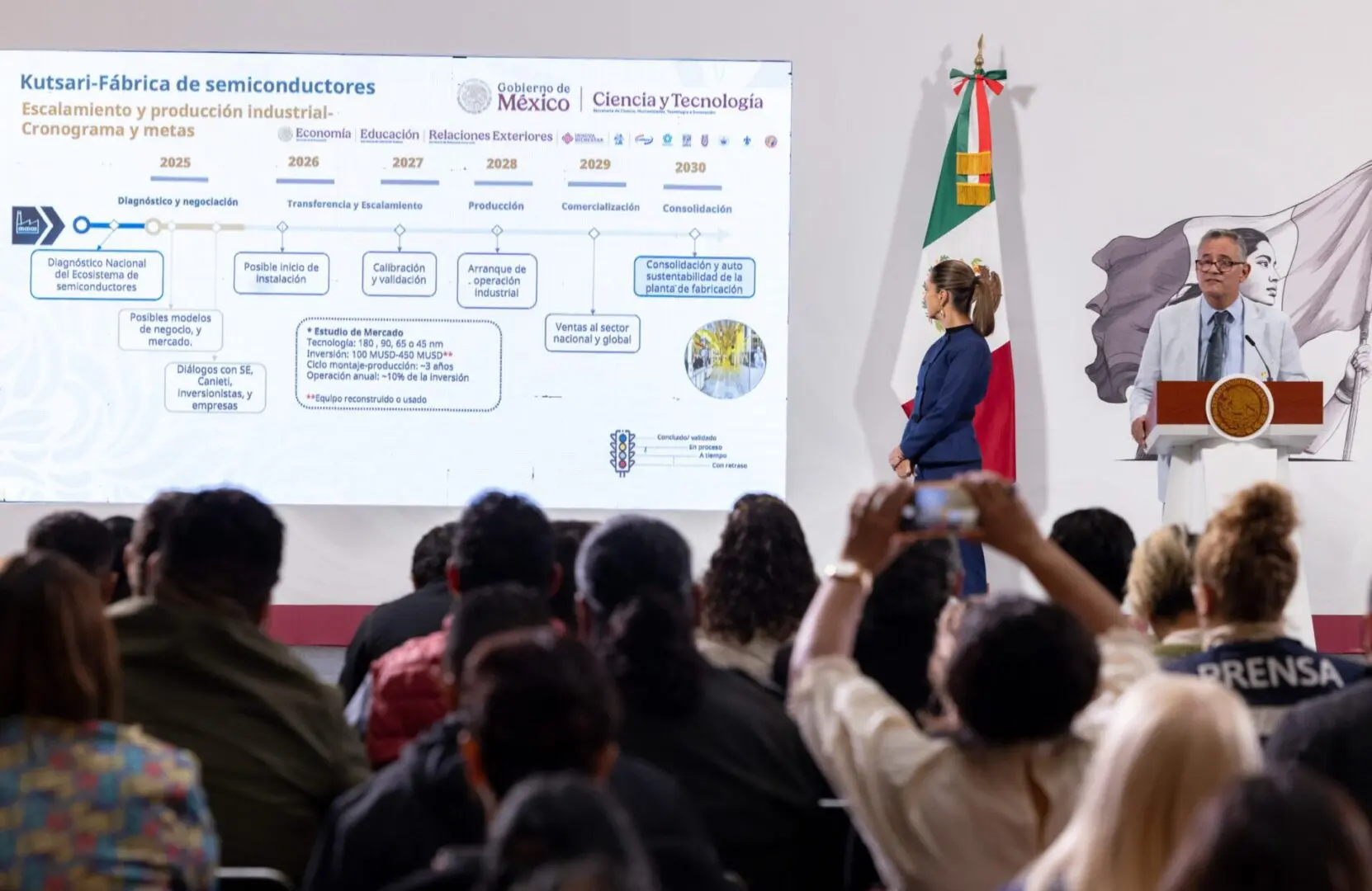 Presentación del proyecto Kutsari para el desarrollo de semiconductores en México