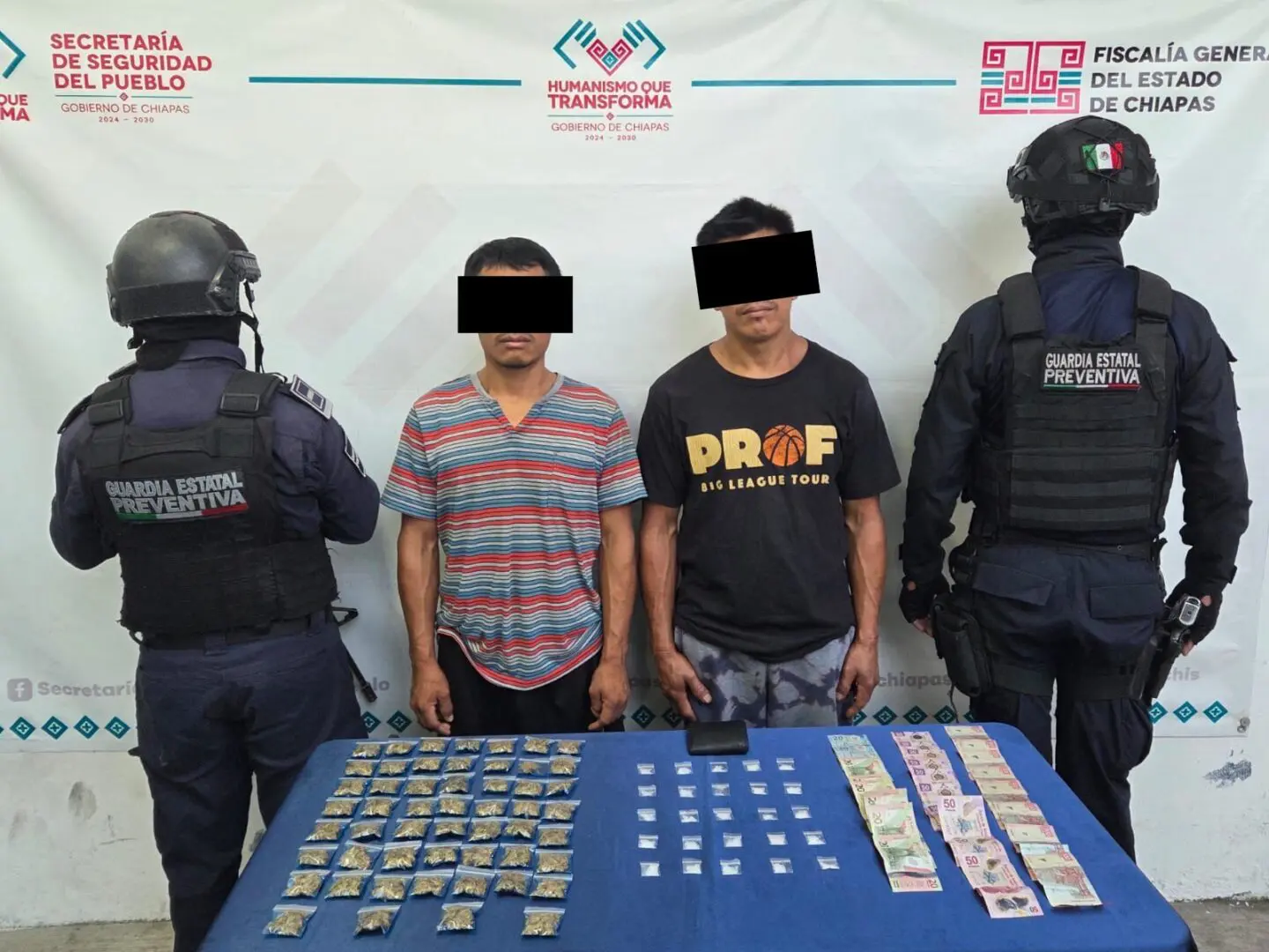 Chiapas police display seized drugs and cash