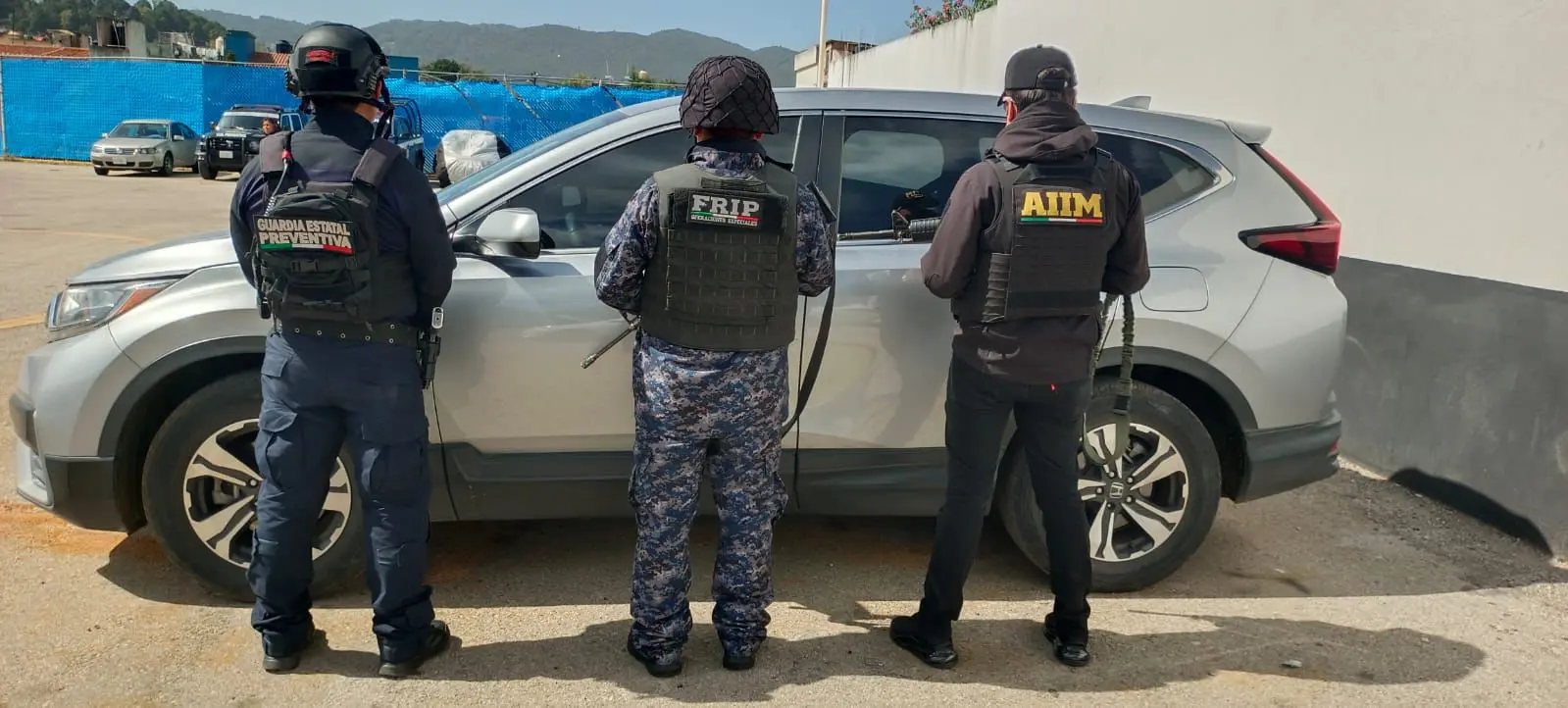 Vehículos asegurados en operativos de seguridad en Chiapas