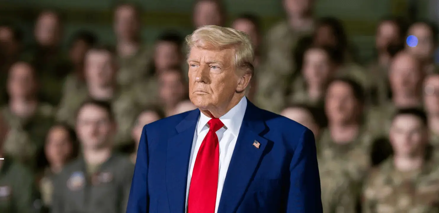 Trump firma orden ejecutiva para renombrar Departamento de Defensa como Departamento de Guerra