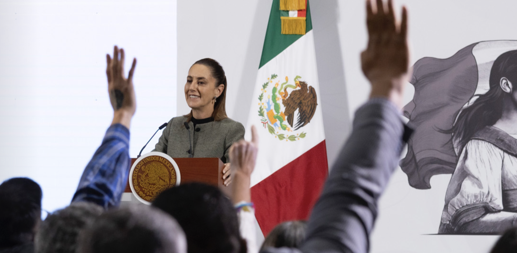 Sheinbaum durante conferencia sobre huachicol fiscal en Palacio Nacional
