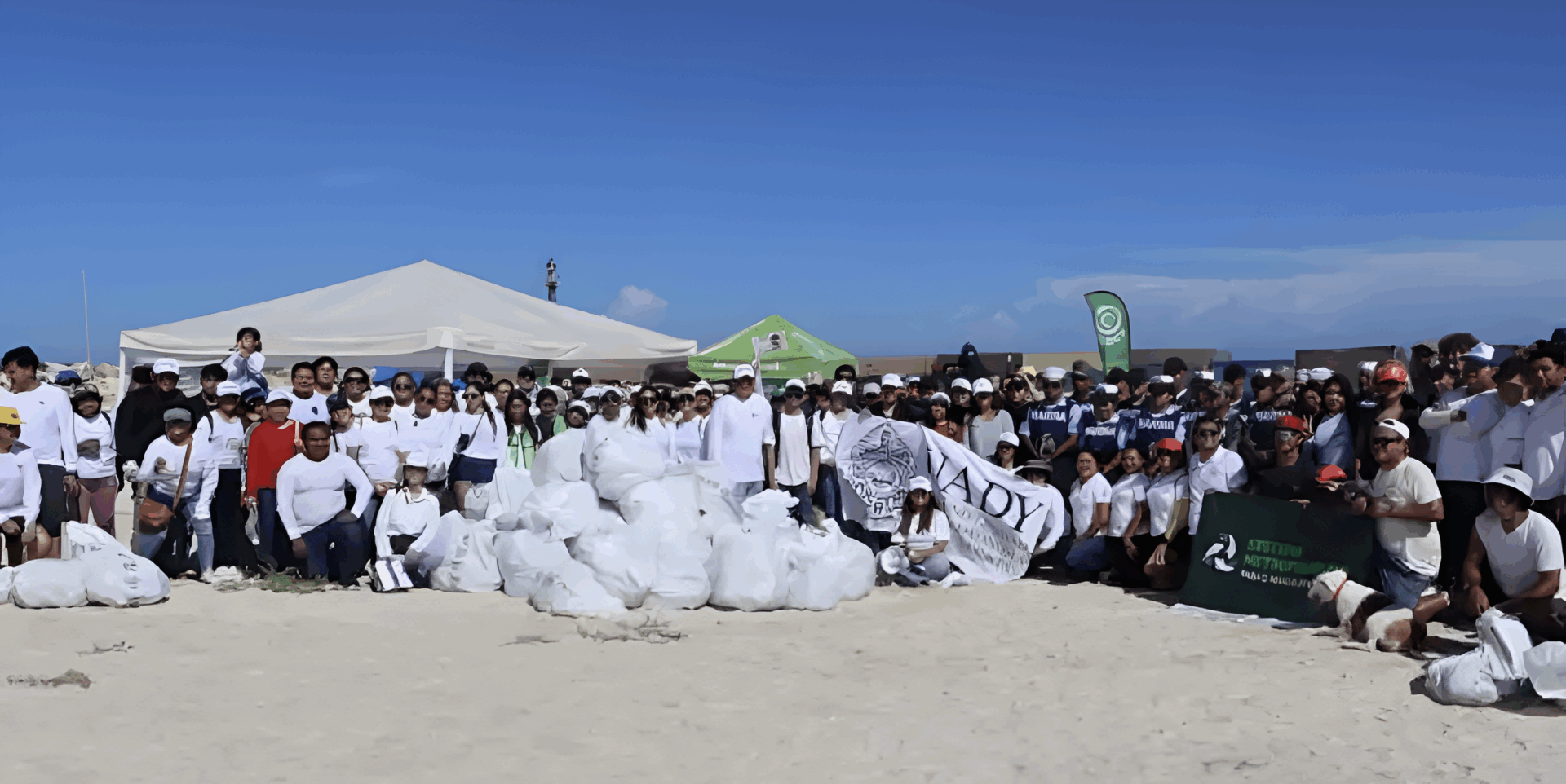 Retiran más de 5 toneladas de residuos de playas en Yucatán