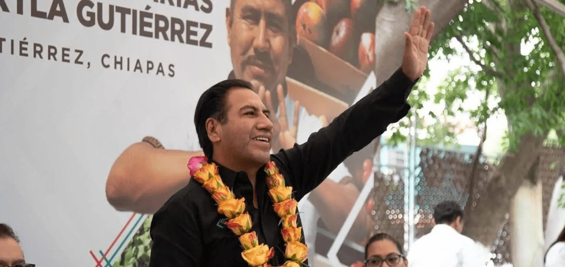 Entrega de apoyos del programa Reporte Móvil en Tuxtla Gutiérrez