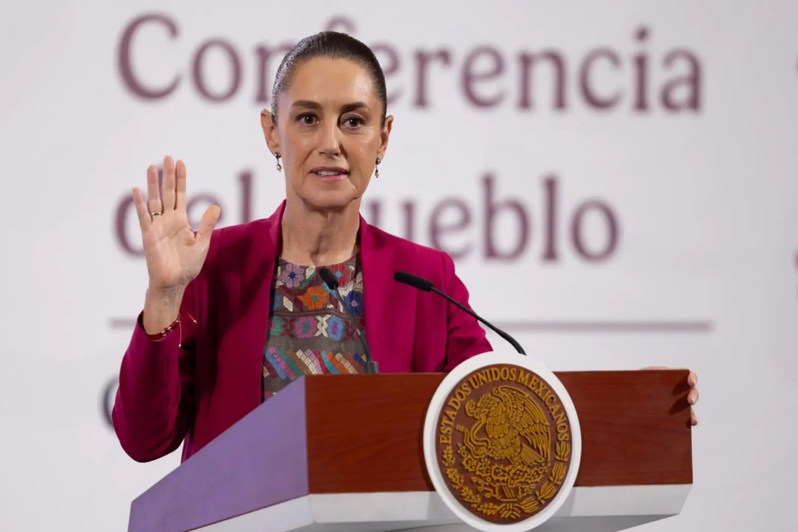 Claudia Sheinbaum asegura que habrá más detenciones sobre huachicol fiscal