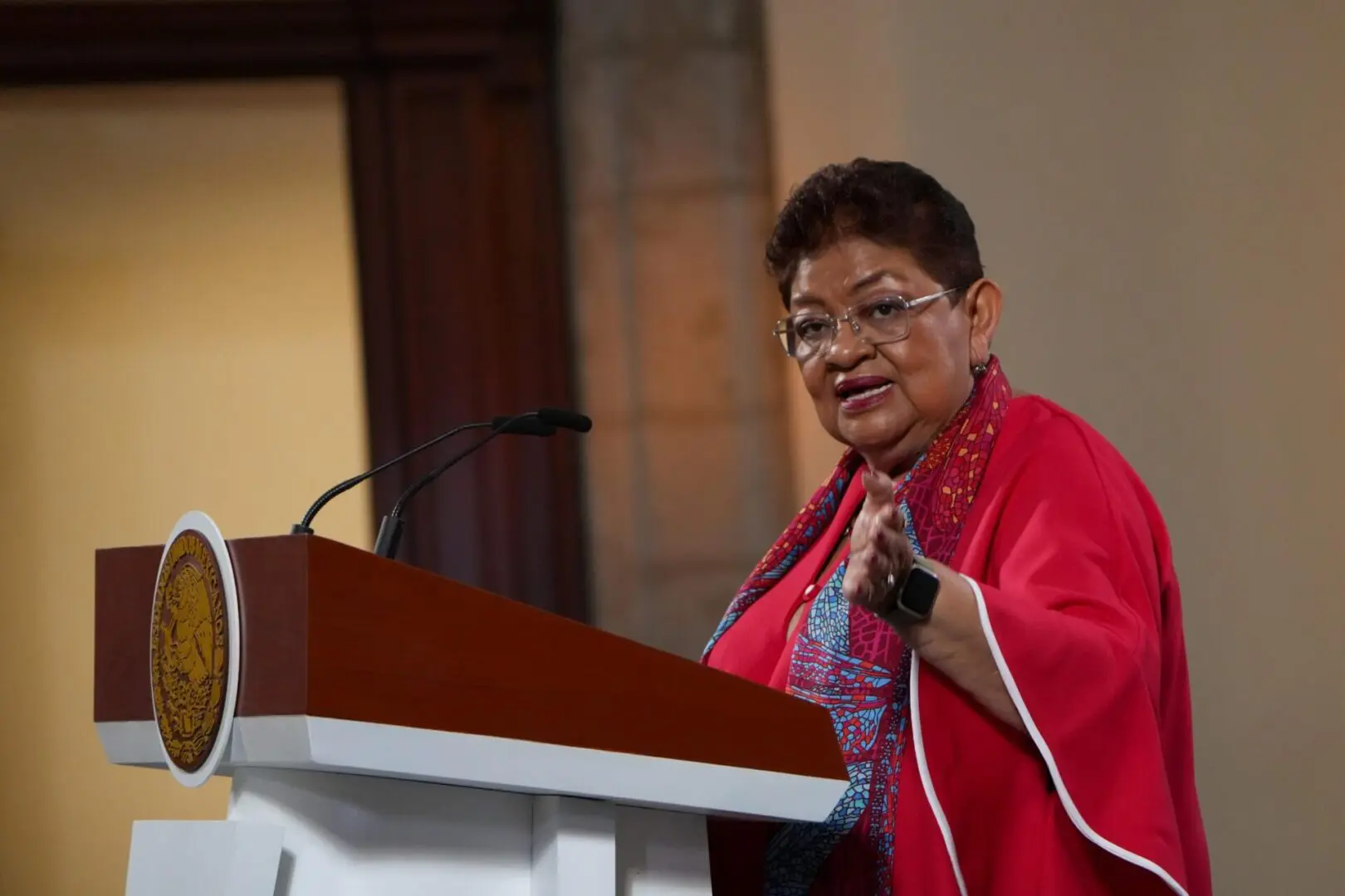 Ernestina Godoy afirma que la ley de amparo es para agilizar juicios.