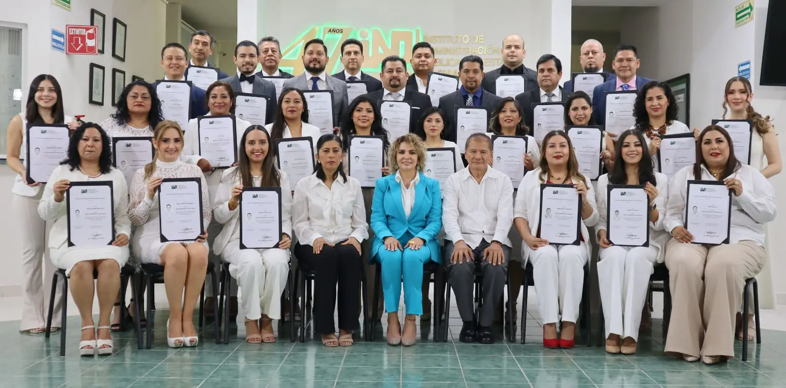 Entrega de títulos IAP Chiapas