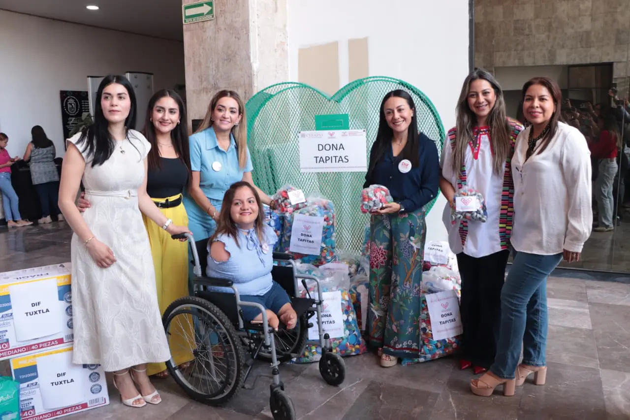 Entrega de insumos del Donatón de Pañales en Congreso de Chiapas