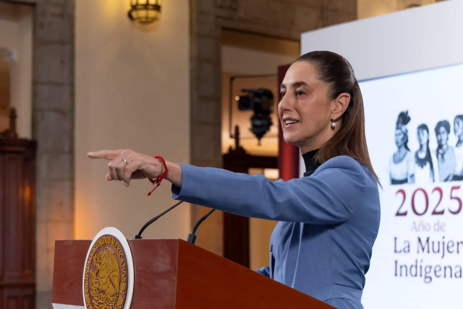 Claudia Sheinbaum celebra expectativa de crecimiento económico reportada por el FMI