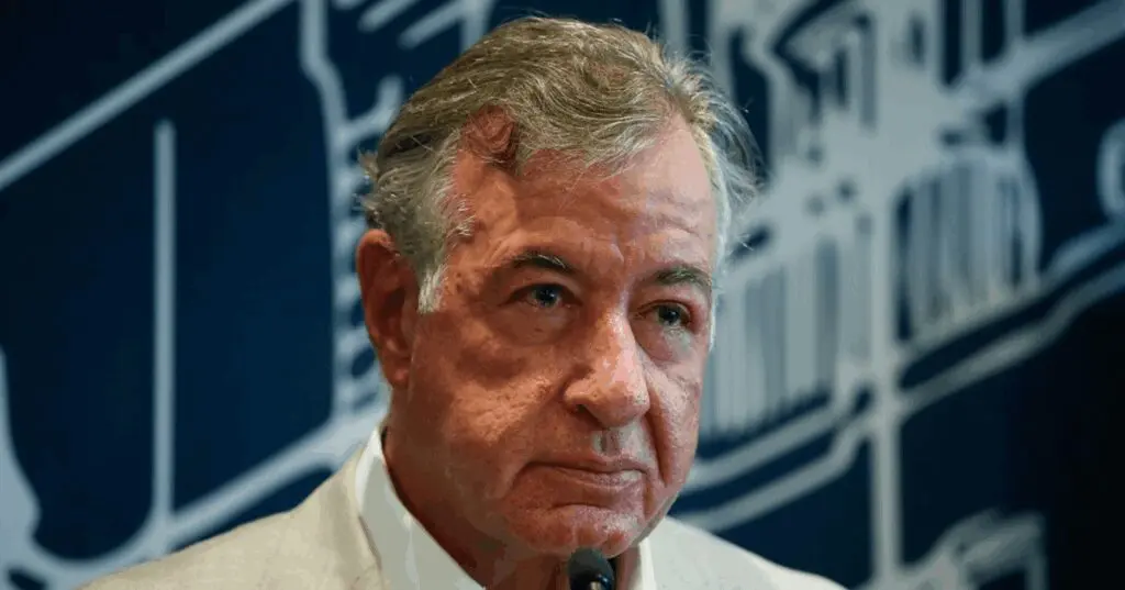 Chico Pardo Banamex