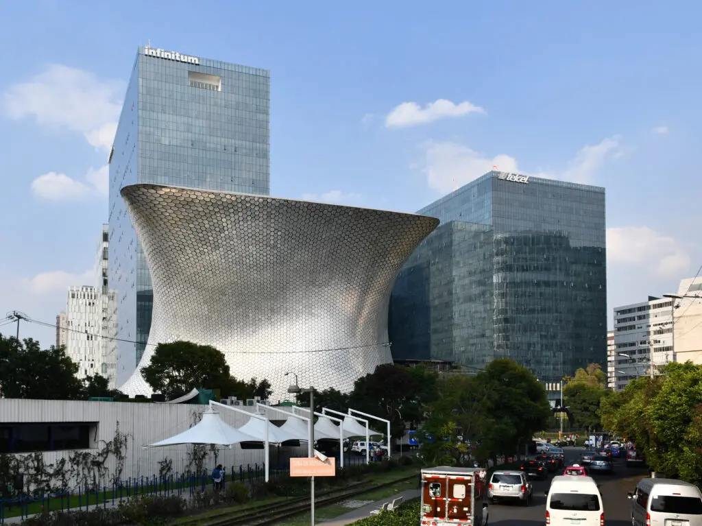 Grupo Carso perforará 32 pozos en campo Ixachi