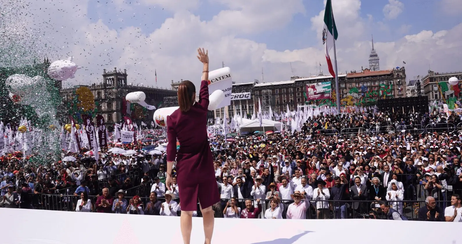 Claudia Sheinbaum reafirma compromiso con la Cuarta Transformación en el Zócalo