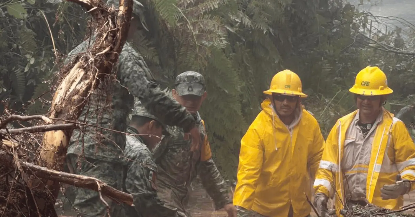 Personal de auxilio federal y estatal responde ante afectaciones por lluvias