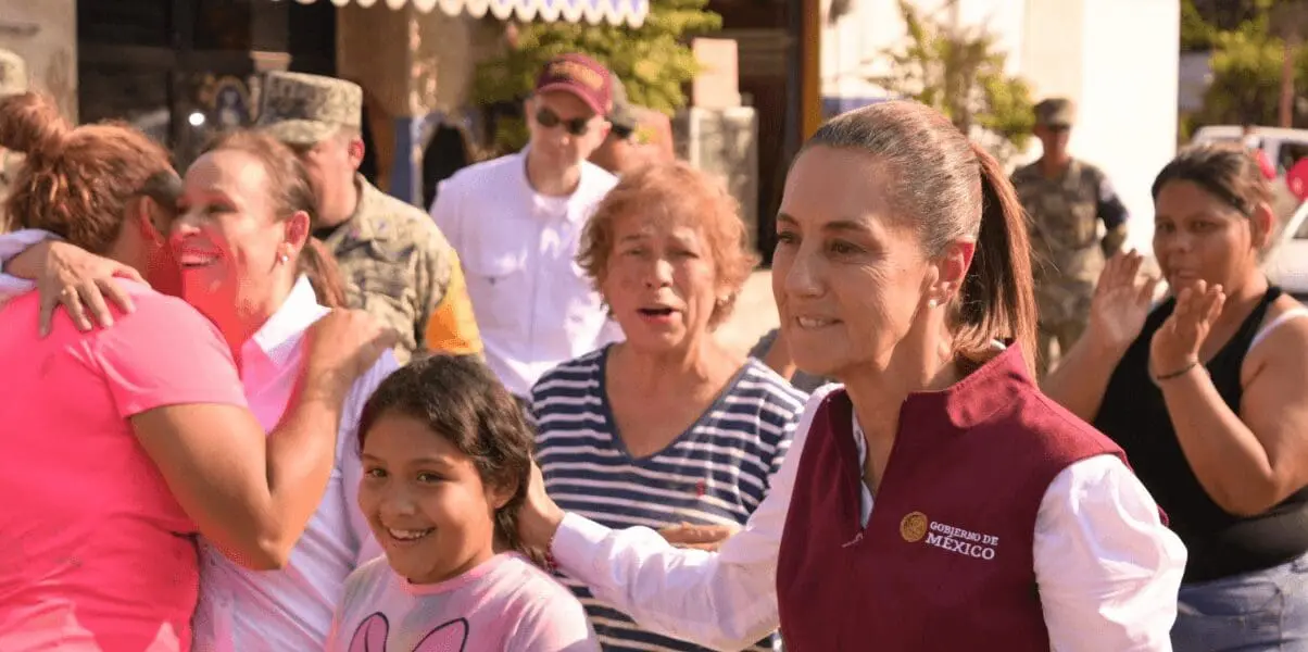 Claudia Sheinbaum supervisa entrega de ayuda en Poza Rica, Veracruz