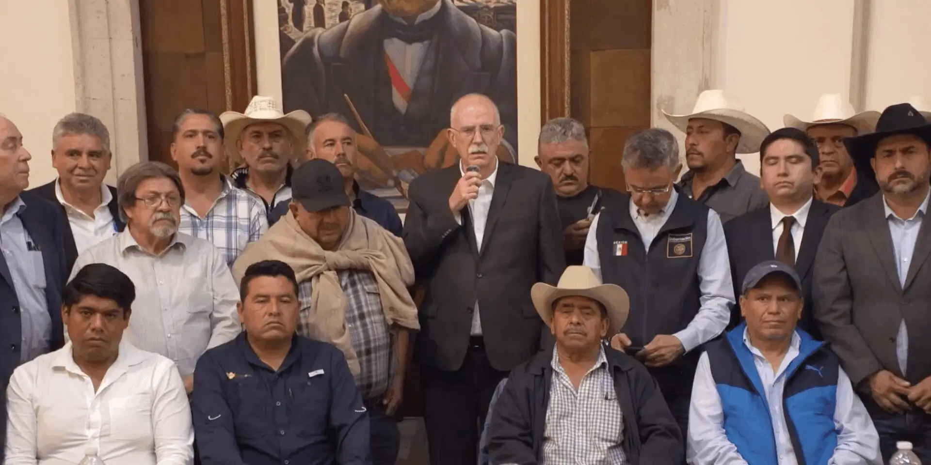 Julio Berdegué dialoga con productores del Bajío para lograr precios justos del maíz