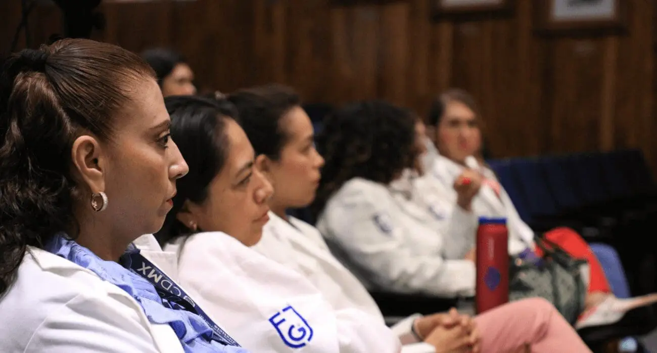 Fiscalía CDMX refuerza capacitación contra el despojo