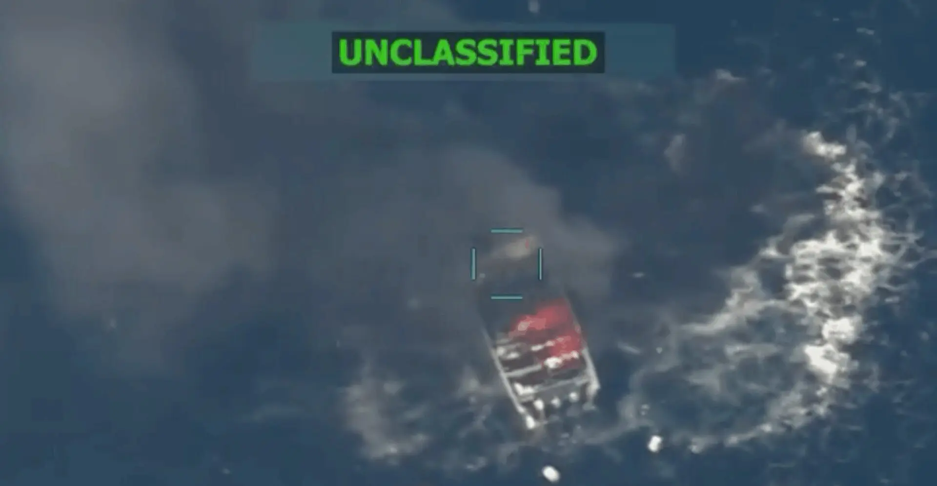 Embarcación atacada en el Pacífico por EE.UU. title: Ataque en el Pacífico contra barco vinculado al narcotráfico