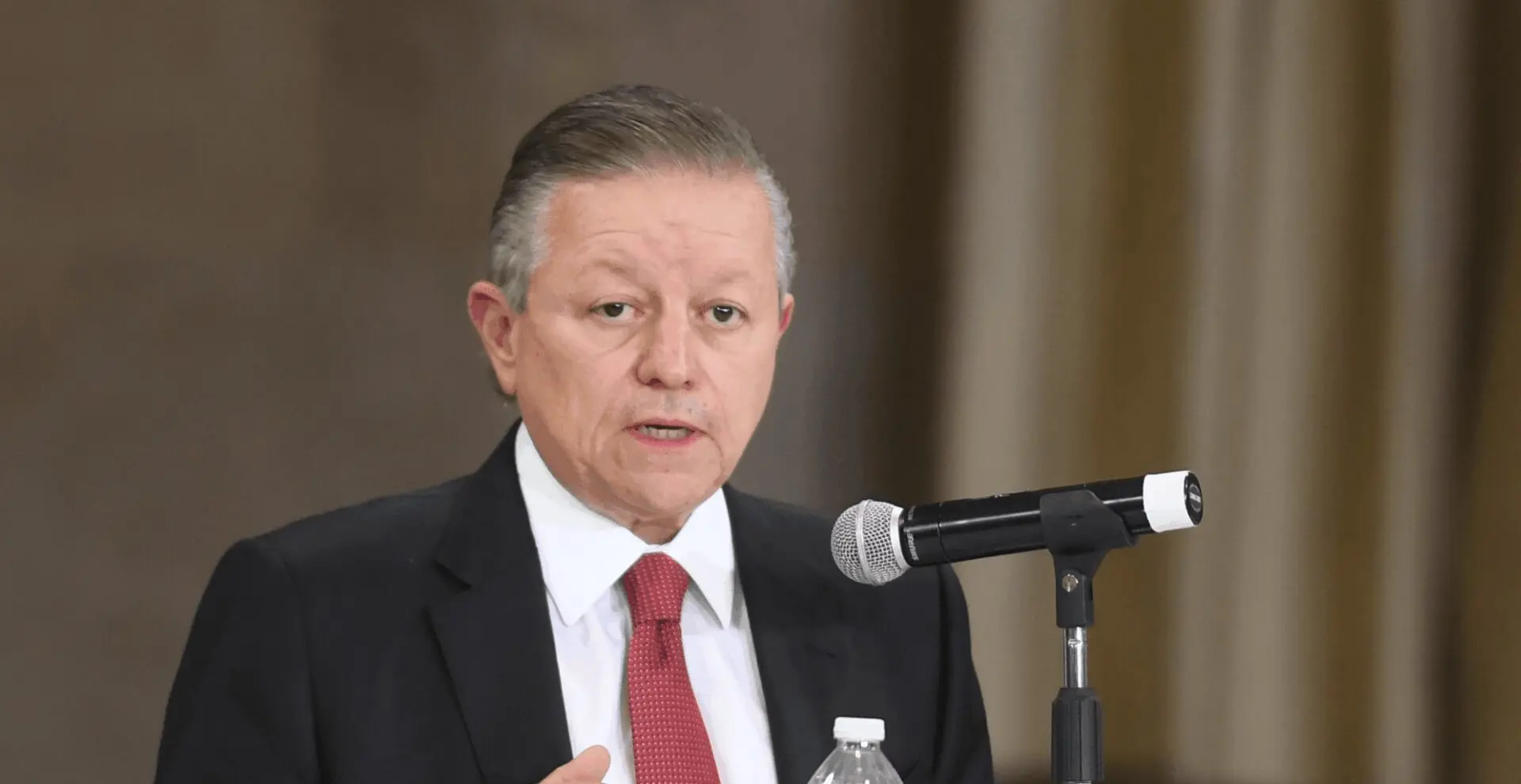 Arturo Zaldívar pidió ajustes a la reforma Ley de Amparo
