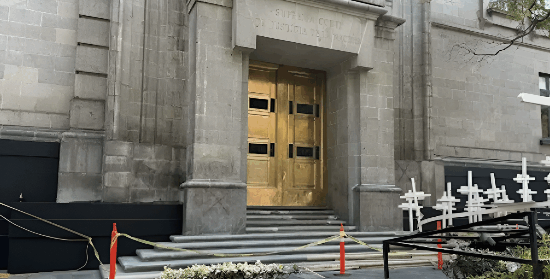 Daños a la sede de la Suprema Corte tras protesta Z