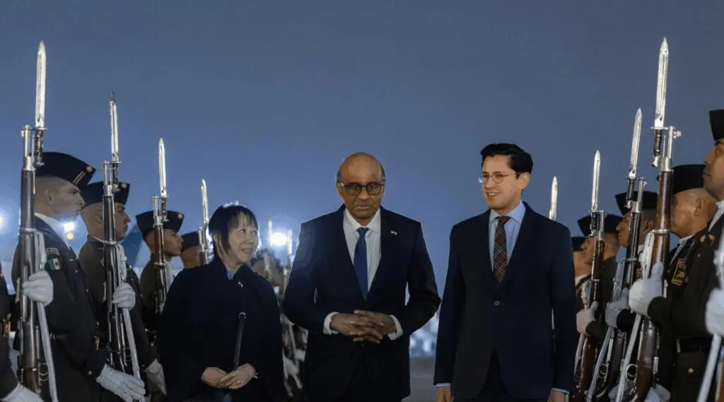 Presidente de Singapur arribando a México para visita de Estado