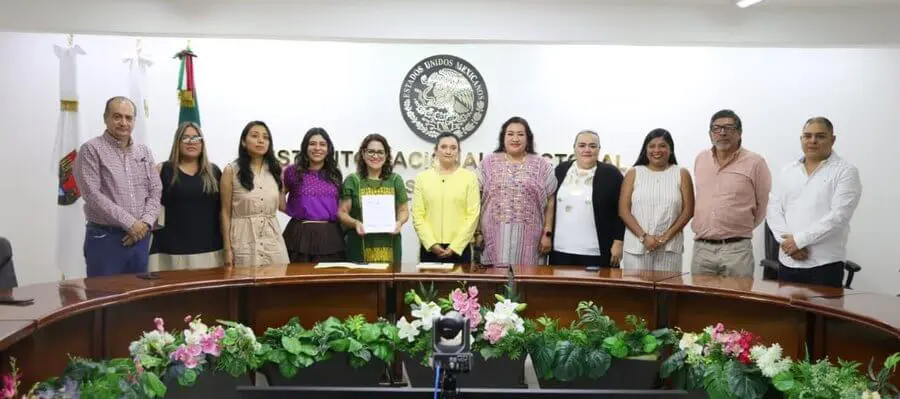 Marina Martha López Santiago