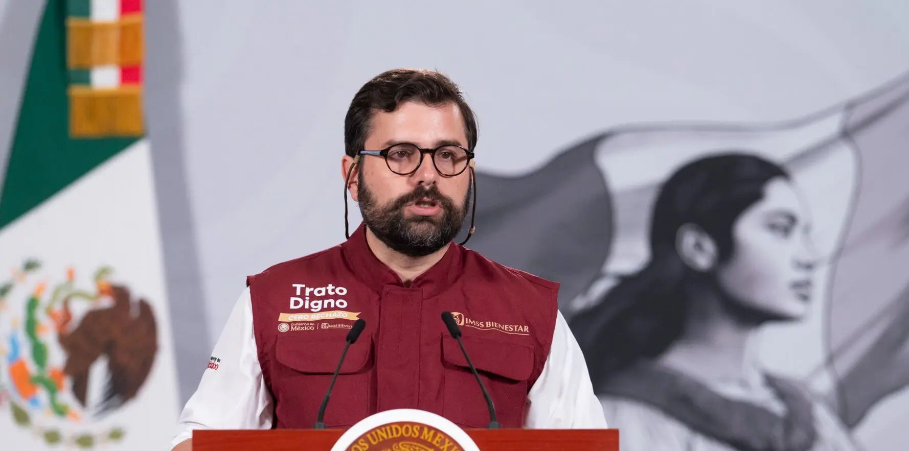 titular del IMSS-Bienestar, Alejandro Svarch Pérez