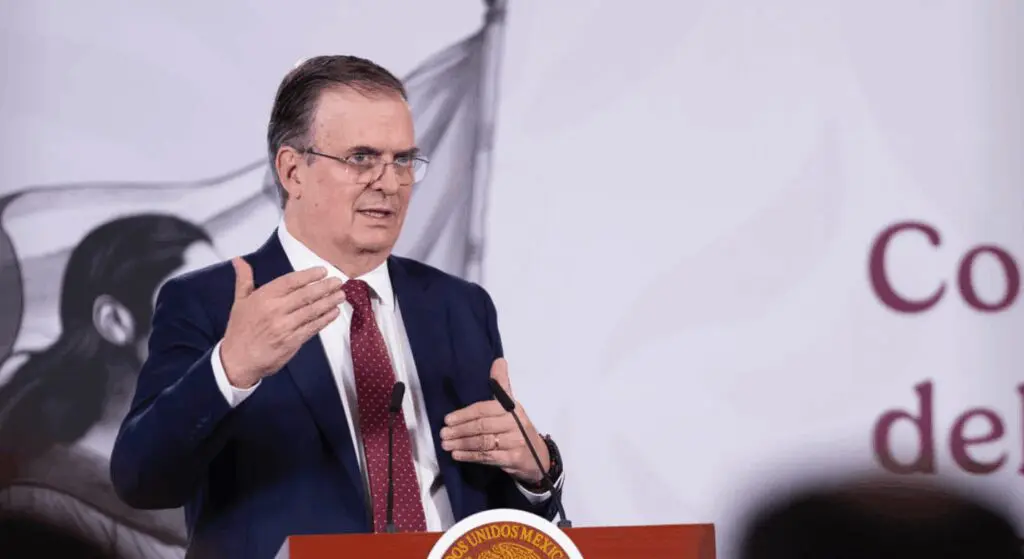 El secretario de Economía expone en la mañanera la postura del gobierno sobre la revisión del T-MEC