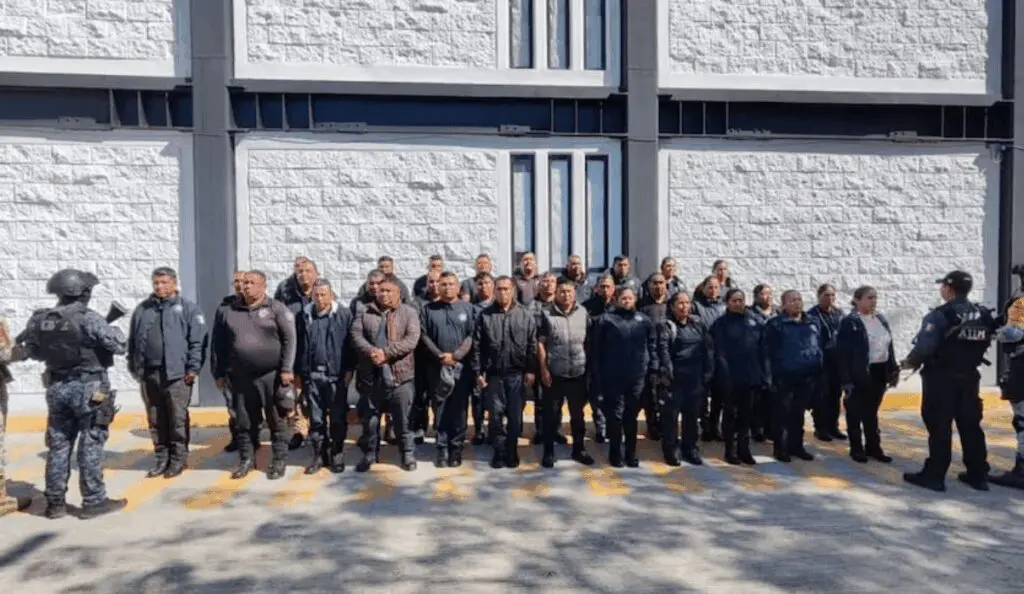 Detención de policías municipales de Jiquipilas por presuntos vínculos criminales