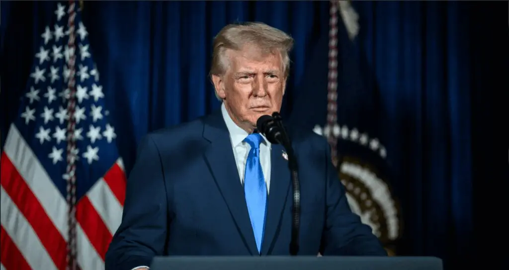 Donald Trump anuncia aranceles a países europeos por su postura sobre Groenlandia