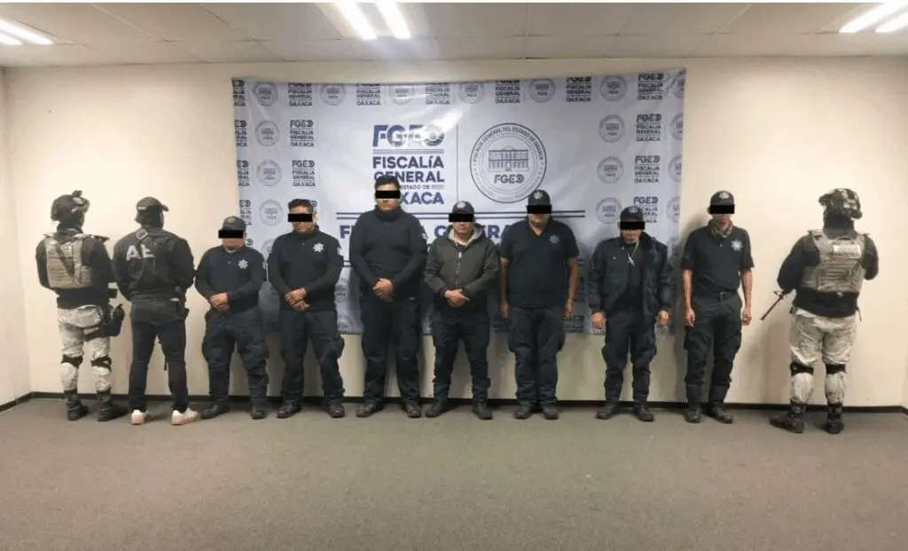 Policías detenidos por asesinato de menor en Oaxaca