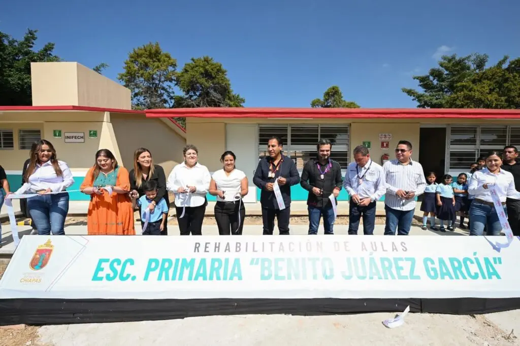 Eduardo Ramírez refuerza educación y alfabetización en Ocozocoautla