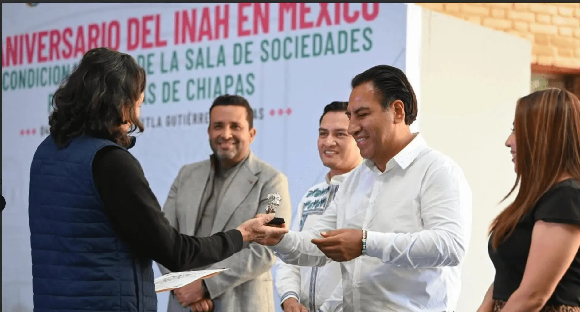 Eduardo Ramírez reconoce labor del INAH en Chiapas