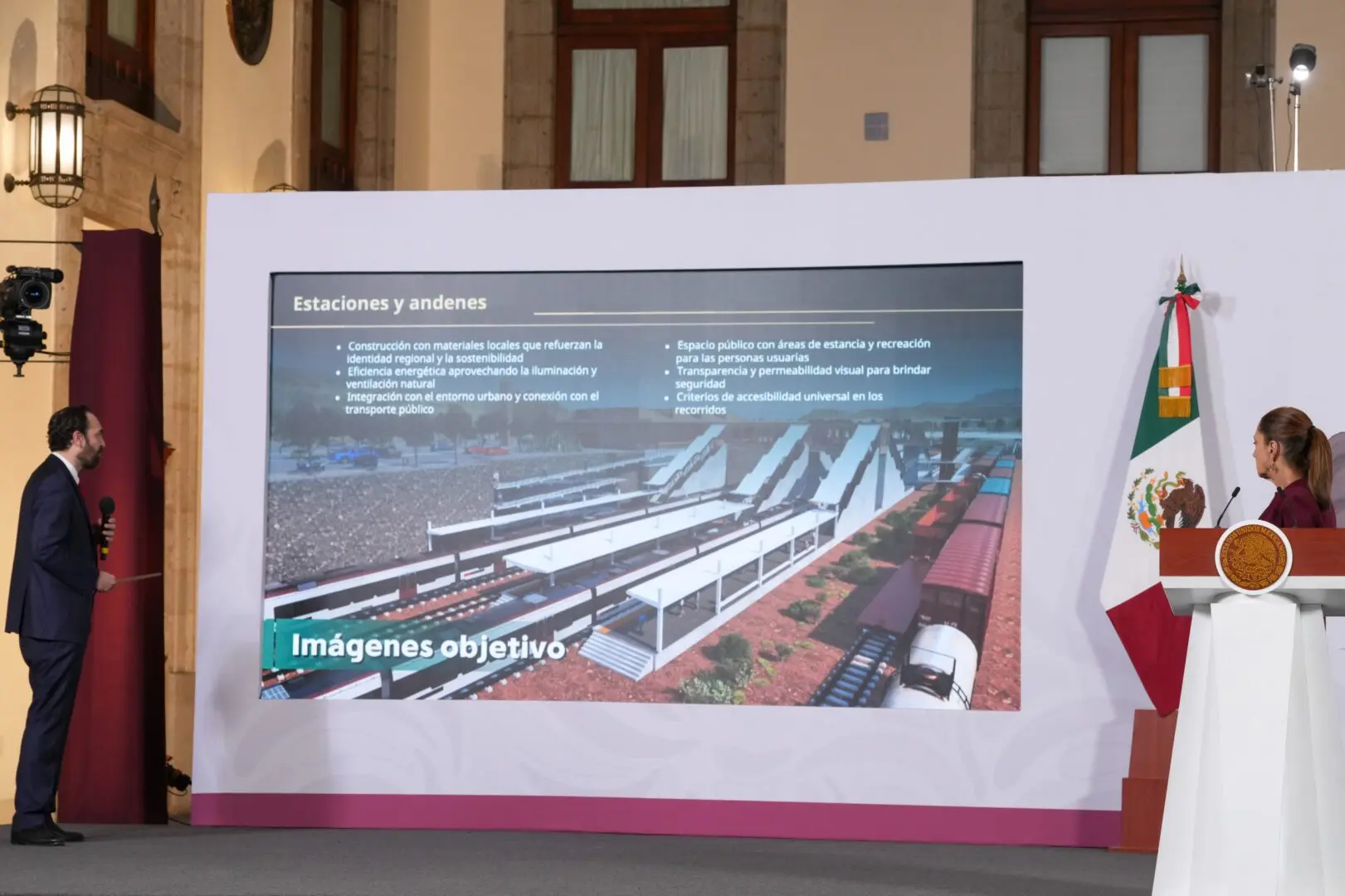 Presentación del proyecto ferroviario con estaciones y andenes del tren México–AIFA durante la conferencia matutina en Palacio Nacional