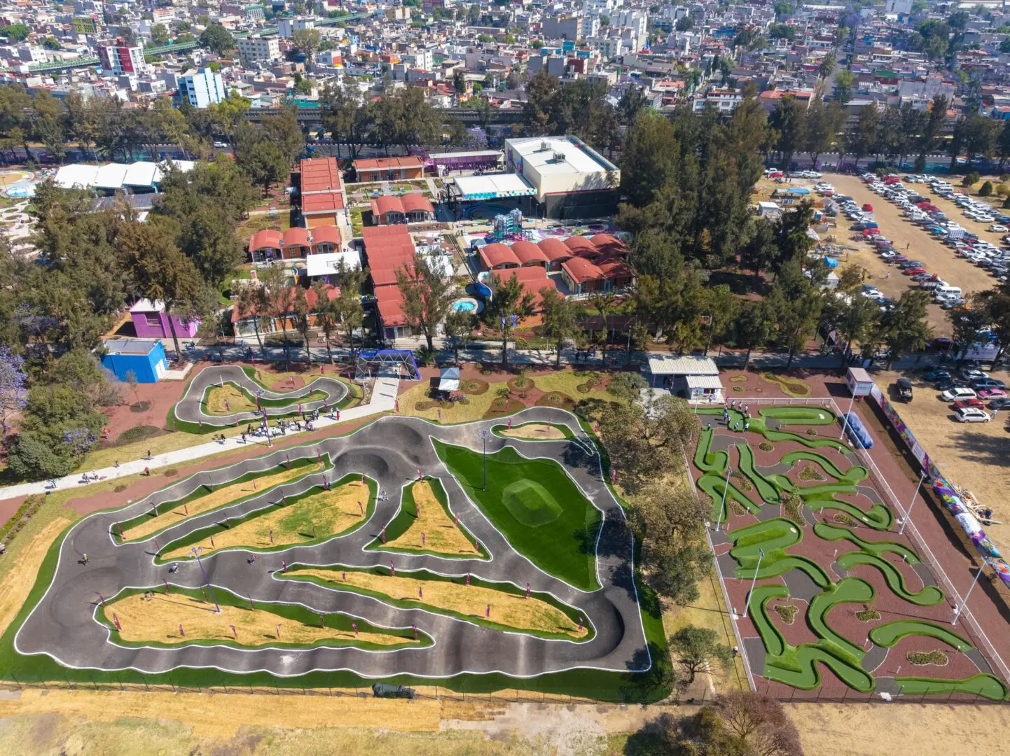 Vista aérea de espacios recreativos en CDMX