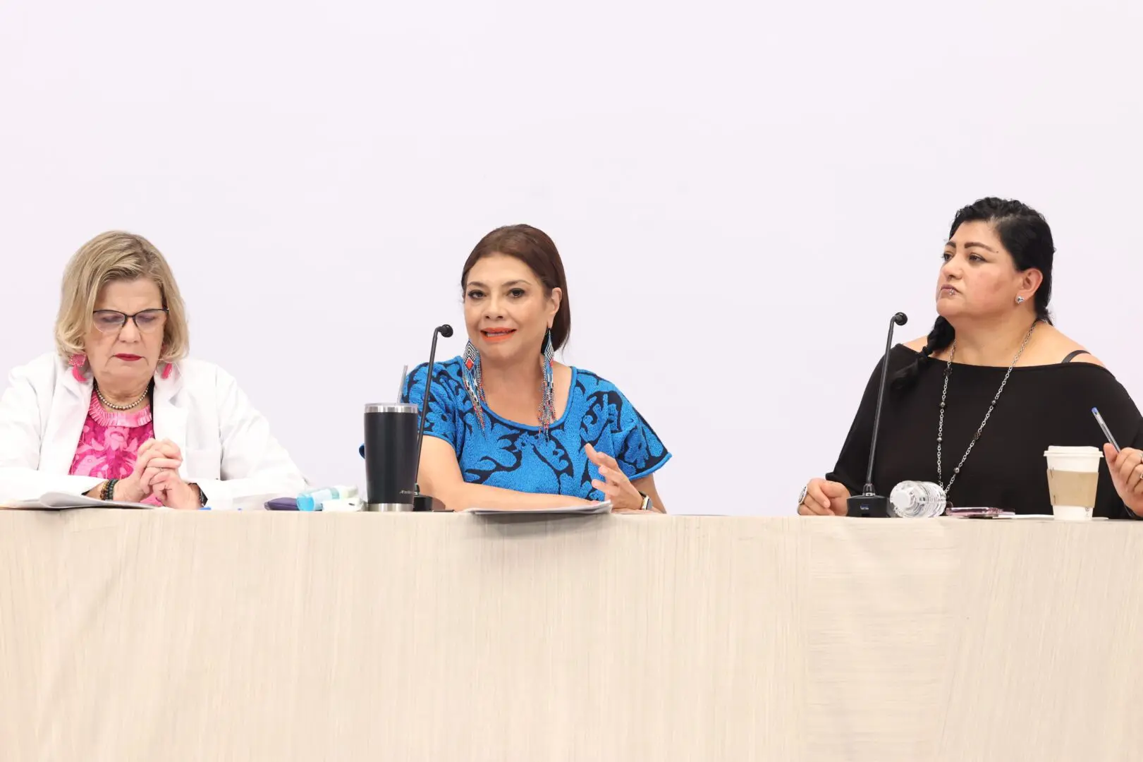 Clara Brugada en conferencia de prensa