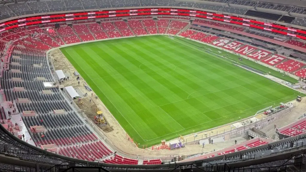 Un aficionado falleció durante la reinauguración del Estadio Banorte.