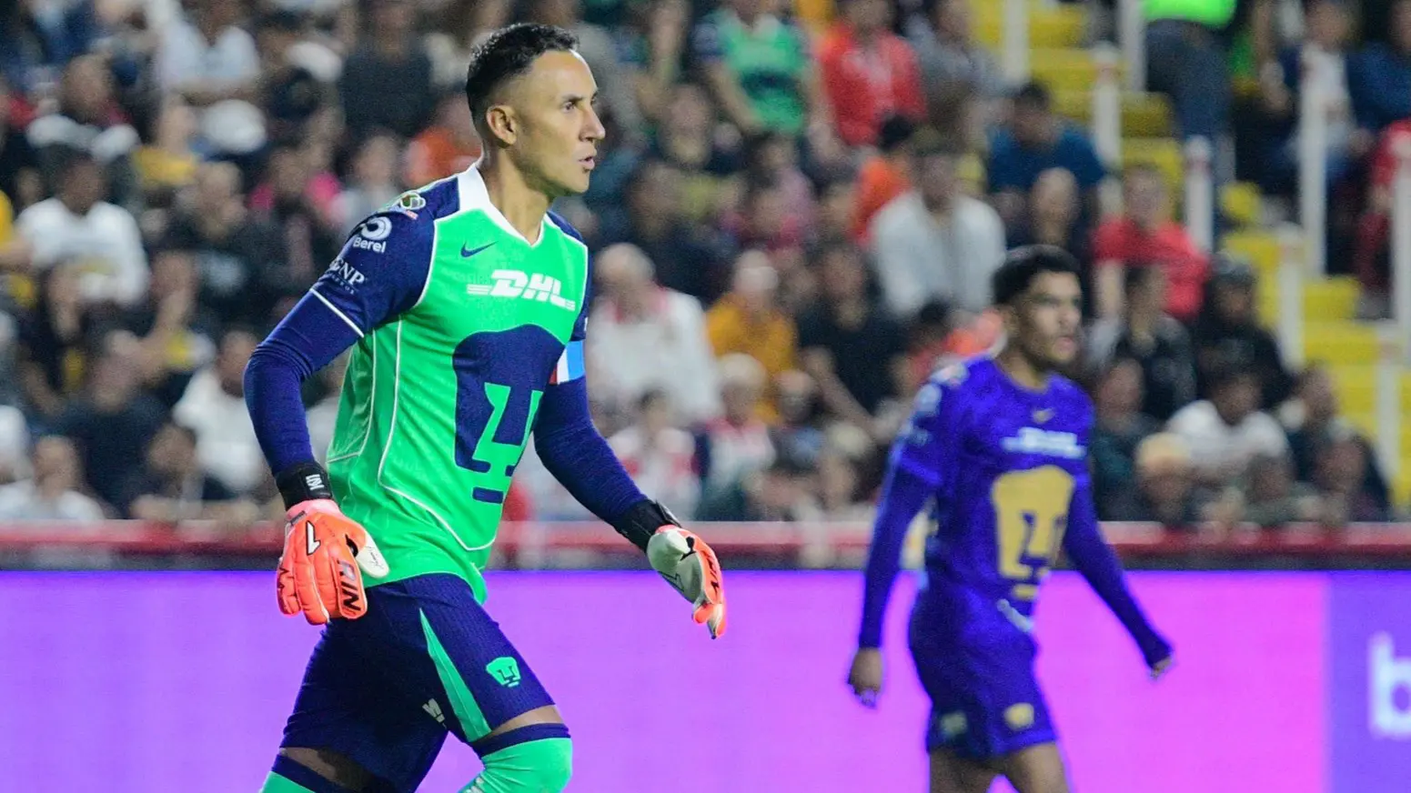 Keylor Navas en un partido de Pumas